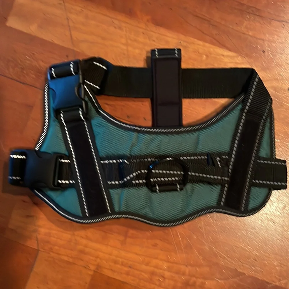 New Bolux Dog No-Pull Harness and Stretch Dog Leash, Medium